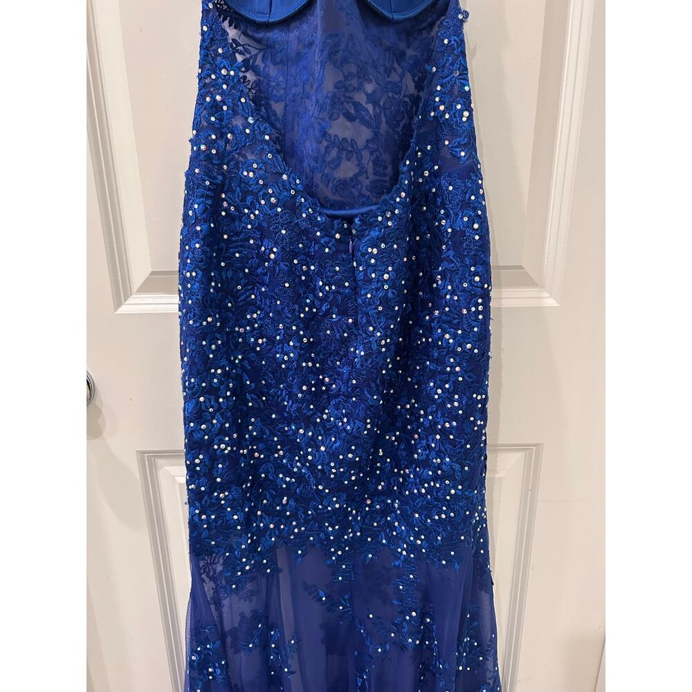 Jovani Royal Blue Beaded Illusion Halter Floor Length Gown Dress Size 6 - Picture 7 of 11